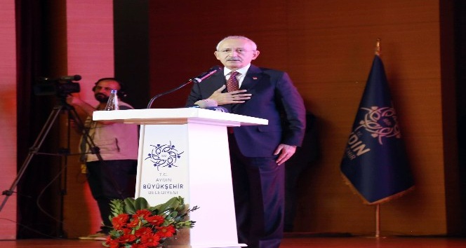 Kılıçdaroğlu: “Belediye başkanlarının istifa ettirilmeye zorlanması milli iradeye haksızlıktır”