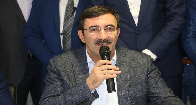 AK Parti Genel Başkan Yardımcısı Cevdet Yılmaz Bingöl’de