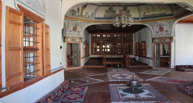 Karaman’da asırlık evler bir bir restore ediliyor