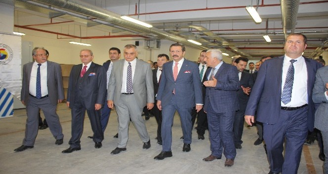 TOBB Başkanı Hisarcıklıoğlu: “Türkiye’de toplam 19 tane AB İş Geliştirme Merkezimiz var”