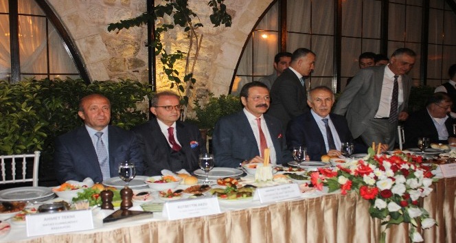 TOBB Başkanı Hisarcıklıoğlu: “Ülkemiz ekonomisinin lokomotif illerinden birisi Hatay’dır, Hatay’ın geleceği de parlaktır”