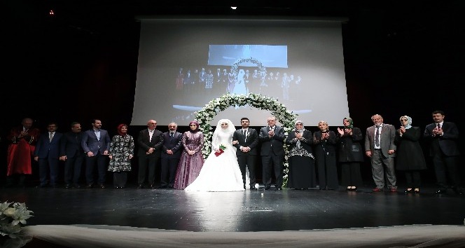Cumhurbaşkanı Erdoğan, nikah törenine katıldı