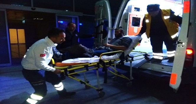 Bafra’da 1 kişi bıçakla yaralandı