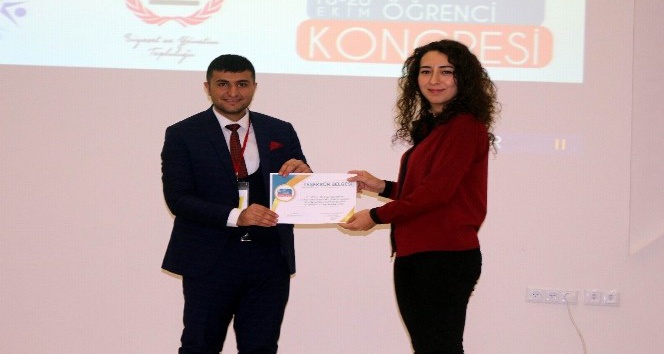 7 Aralık Üniversitesi öğrencisinin büyük başarısı