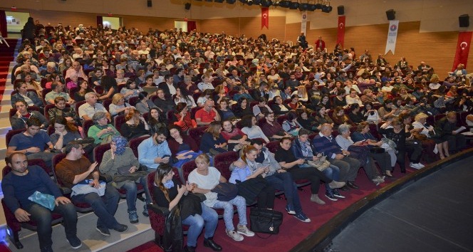 "Kibarlık Budalası" Maltepe’de sahnelendi
