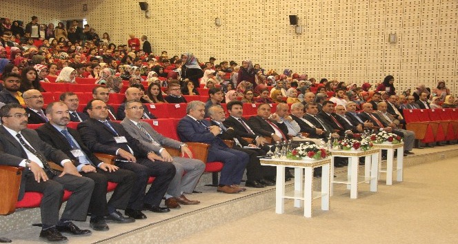 Vali Tekinarslan: "Mercidabık’tan 501 yıl sonra Fırat Kalkanı Harekatı nedeniyle biz yine bir askeri harekatı yürütmek zorunda kaldık"