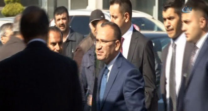 Başbakan Yardımcısı Bozdağ, Baykal&#039;ı ziyaret etti