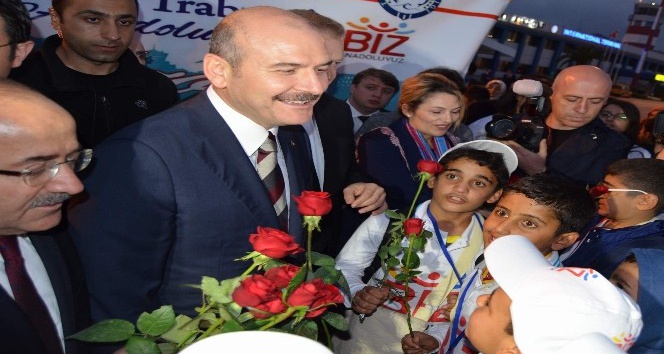“Biz Anadoluyuz” projesi kapsamında Şanlıurfa’dan öğrenciler uçakla Trabzon’a geldi