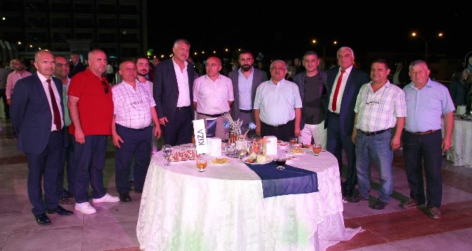 Kiza İş Merkezi törenle açıldı