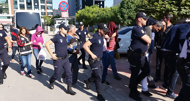 Mersin'de emlak dolandırıcılığı operasyonu: 28 gözaltı