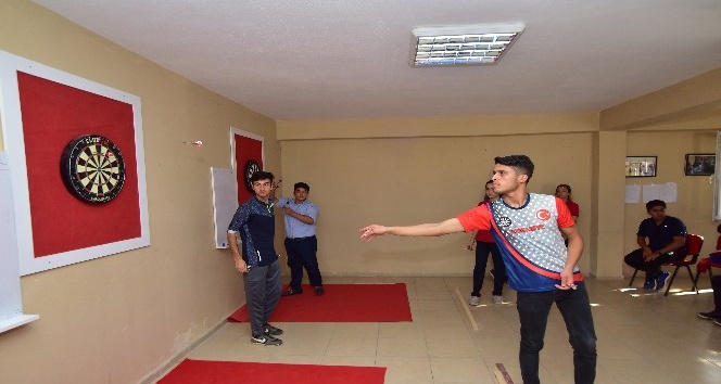 Osmaniye’de 29 Ekim Cumhuriyet Bayramı Dart Turnuvası yapıldı