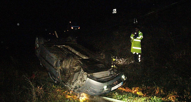 Suşehri&#039;nde trafik kazası: 3 yaralı
