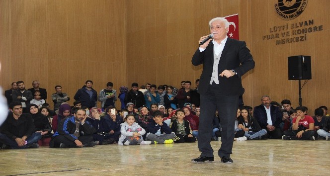 Nihat Hatipoğlu’na Karaman’da büyük ilgi