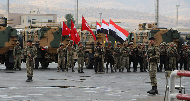 Sınır kapısı Irak’a devredildi, askerler tatbikat alanına döndü