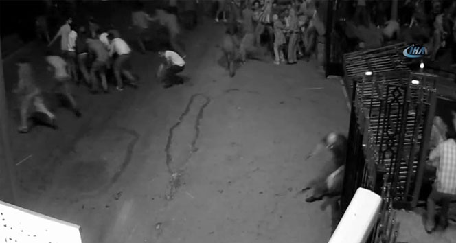 Darbeci hainlerin Genelkurmay&#039;daki katliamı güvenlik kamerasında