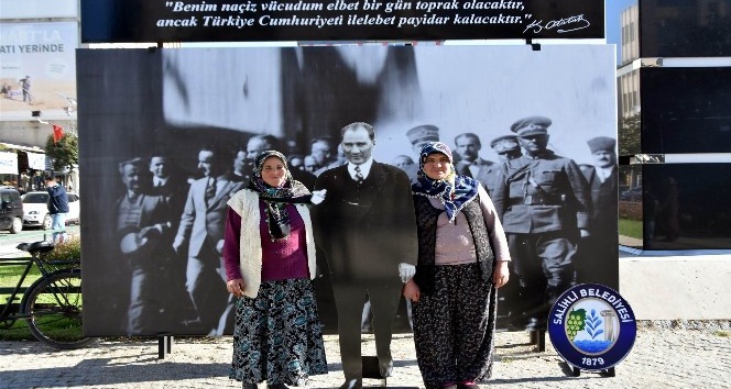 Salihli Atatürk ile buluştu