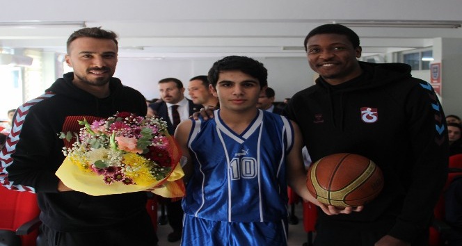 Trabzonspor Basketbol’un sosyal projeleri devam ediyor