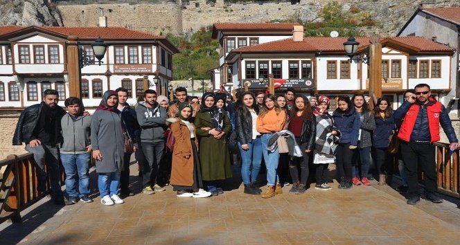 Üniversiteli gençlerden Amasya tarihine yolculuk
