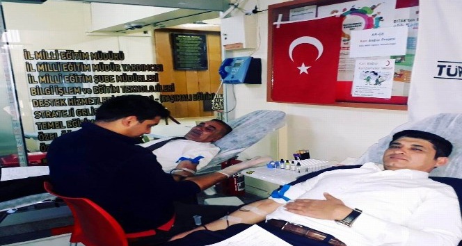 Milli Eğitim personelinden kan bağışı