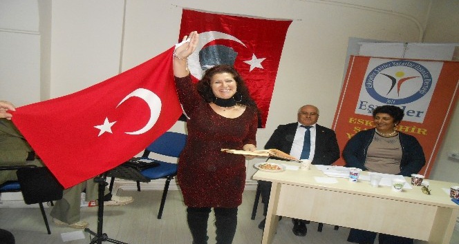 EŞYODER üyelerinden bayrak ve vatan sevgisi şiirleri, kahramanlık türküleri