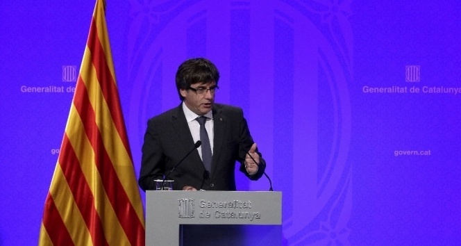 Eski Katalonya lideri Puigdemont hakkında yakalama kararı