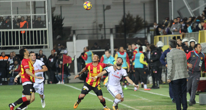 ÖZET İZLE: Göztepe 1-3 Beşiktaş Maçı Özeti ve Golleri İzle|Göztepe BJK kaç kaç bitti?