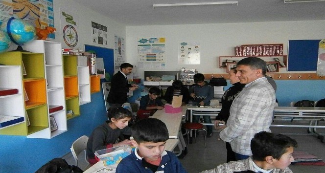 Kaymakam Özkan’dan okul ziyareti
