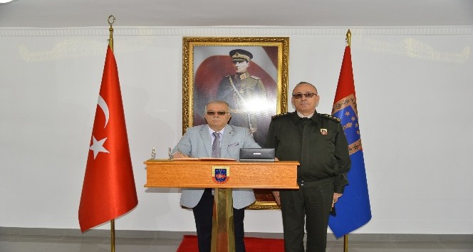 Vali Şentürk İl Jandarma Komutanını ziyaret etti