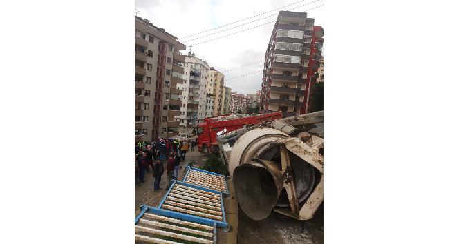 Trabzon’da 24 saat içinde aynı yerde ikinci hafriyat kamyonu kazası: 2 yaralı