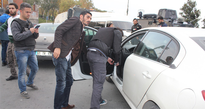 Okmeydanı’nda özel harekat polisi destekli sokak uygulaması