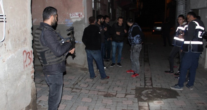 Diyarbakır’da 800 polisle hava destekli asayiş uygulaması