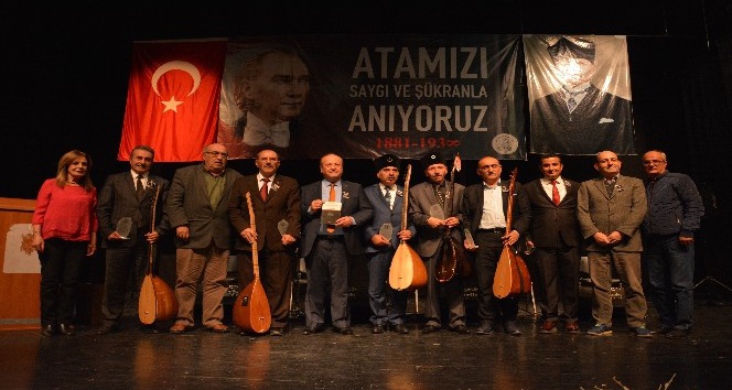 Atatürk, Aydın’da ilk kez aşıkların atışmaları ile anıldı