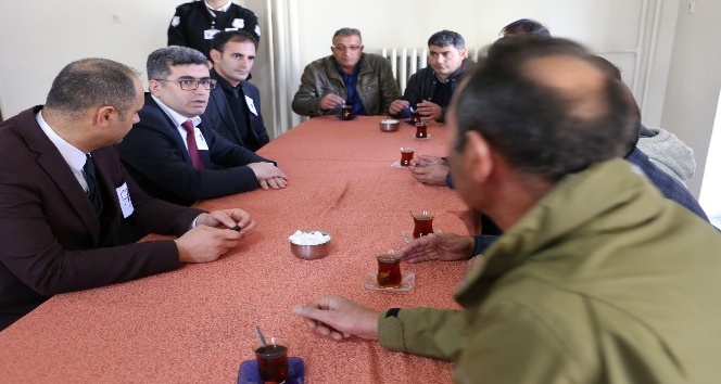 Varto Belediyesi Başkan Vekili Çetin, ticari taksicilerin sorunlarını dinledi