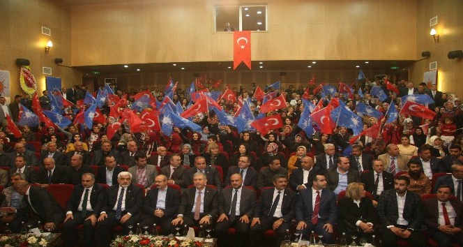 Ak Parti’de Neşet Yıldırım güven tazeledi