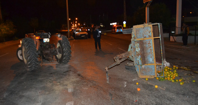 Adana’da otomobil ile traktör çarpıştı 1’i ağır 4 yaralı