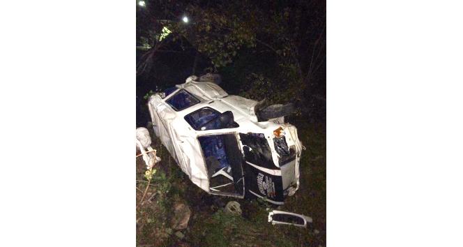 Giresun’da minibüs uçuruma devrildi: 1 ölü, 5 yaralı