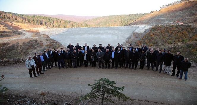 Büyükşehir bürokratları Akçay barajını inceledi