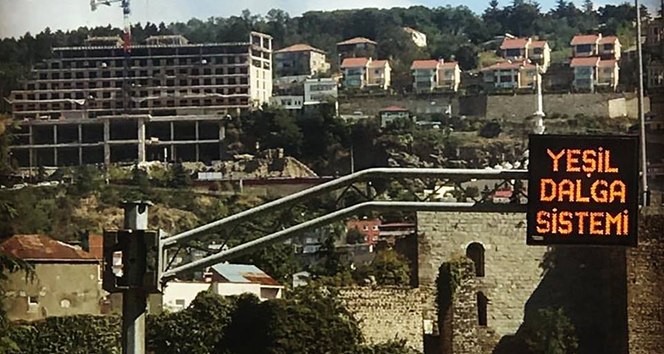 Başkan Gümrükçüoğlu’ndan ‘Boztepe’deki otel inşaatıyla ilgili açıklama