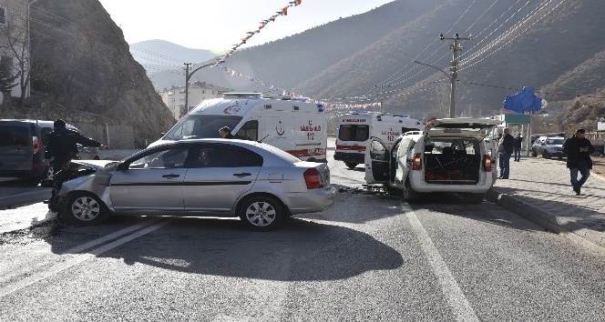 Gümüşhane’de trafik kazası: 7 yaralı