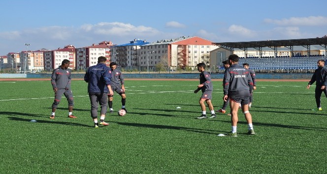 Kars36 Spor Ziraat Türkiye Kupası hazırlıklarını sürdürüyor