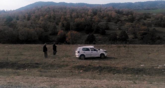 Konya&#039;da otomobil devrildi: 1 ölü
