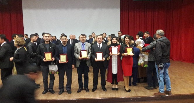Alaplı Anadolu İmam Hatip Lisesi ödülünü Amasya’da aldı