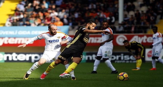 Süper Lig: Alanyaspor: 0 - Evkur Yeni Malatyaspor: 0 (İlk yarı)