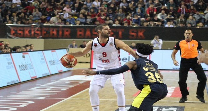 Tahincioğlu Basketbol Süper Ligi: Eskişehir Basket: 66 - Fenerbahçe Doğuş: 85