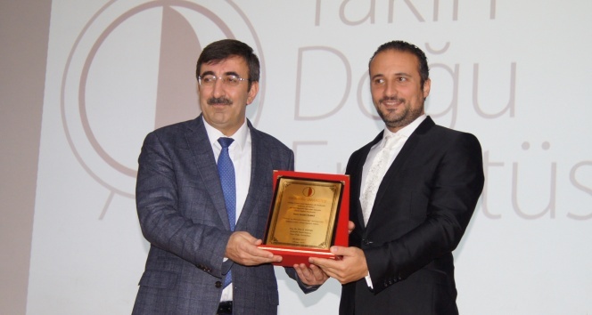 Ak Parti Genel Başkan Yardımcısı Yılmaz “Türkiye’de Ekonomi Güvenliği” başlıklı seminer verdi