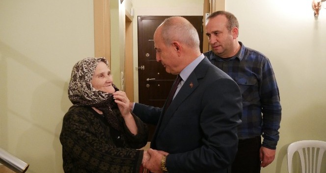 Başkan Akgün’den Naim Süleymanoğlu’nun ailesine taziye ziyareti