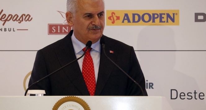 Başbakan Yıldırım: 3 yıl içinde yüzde 5,5 asgari büyüme hedefliyoruz