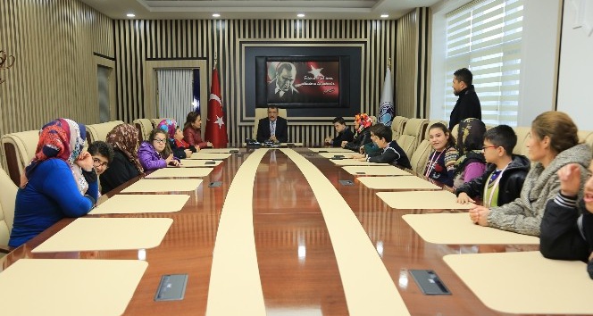 Başarılı sporculardan Başkan Gürkan’a ziyaret