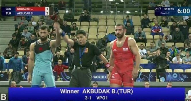 Burhan Akbudak, Dünya şampiyonu oldu