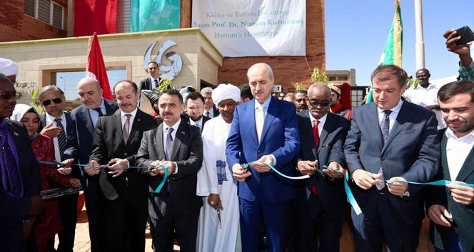 Bakan Kurtulmuş Sudan’da Türk Kültür Merkezi&#039;nin açılışını yaptı